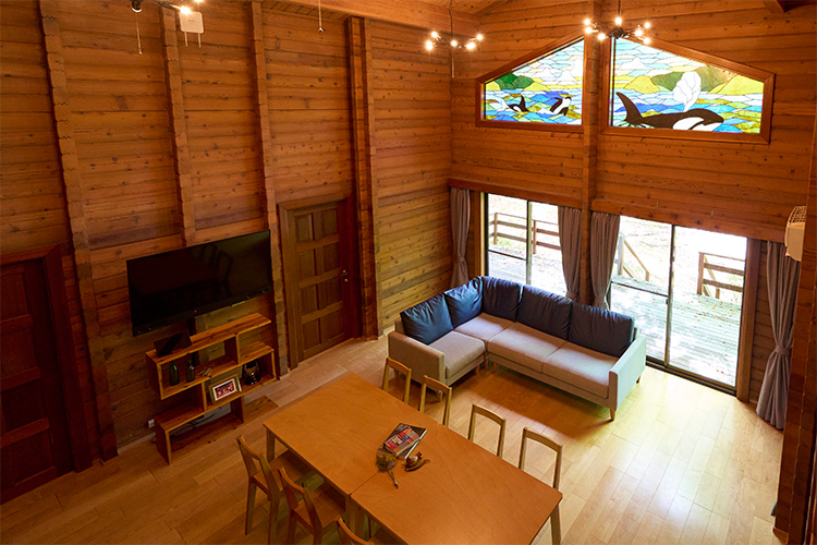 Log Cottage:Indoors